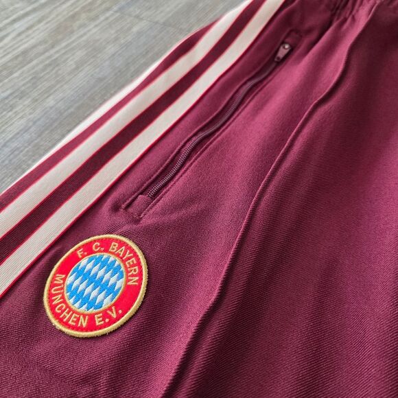 Adidas FC Bayern Munchen Terrace Icon Track Pants Red Gold JF0588 Men’s Size L - Picture 10 of 16